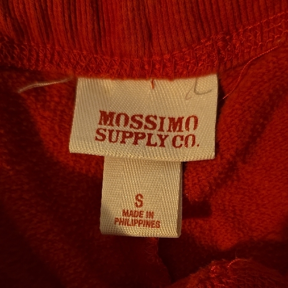 Bright Red Drawstring Capris - Picture 2 of 2